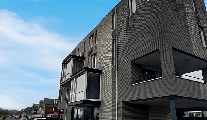 Halfvrijstaande villa met 3 slaapkamers en fraai uitzicht