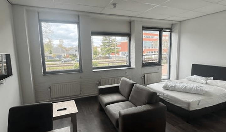 Gemeubileerde studio met parkeerplek en all-in prijs