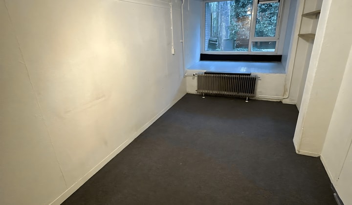 Studio met gestoffeerde inrichting en lange huurperiode