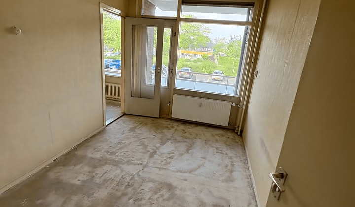 Huis | 60m² | €8888,-