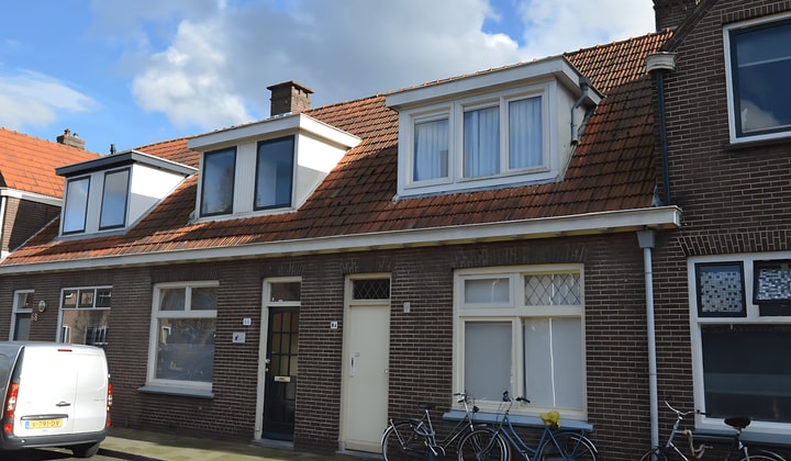 Kamer te huur met gedeelde voorzieningen