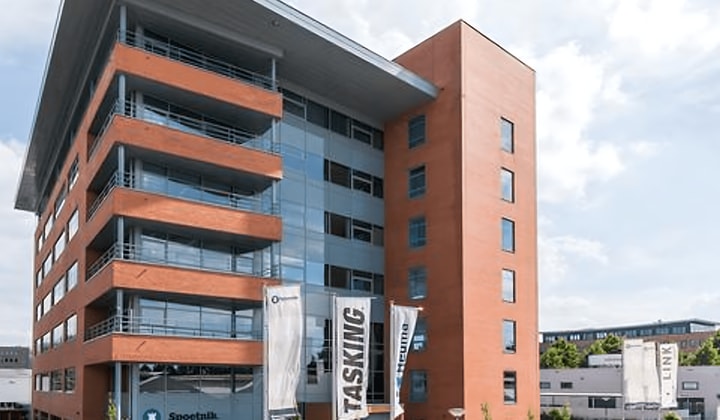 Kantoor · 229 m² · €3595,-