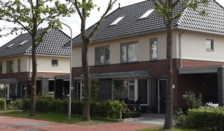 Huis | m² | €1695,-