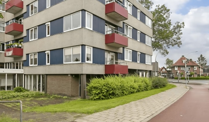 Appartement met Balkon en Wasmachine, Langdurig te huur