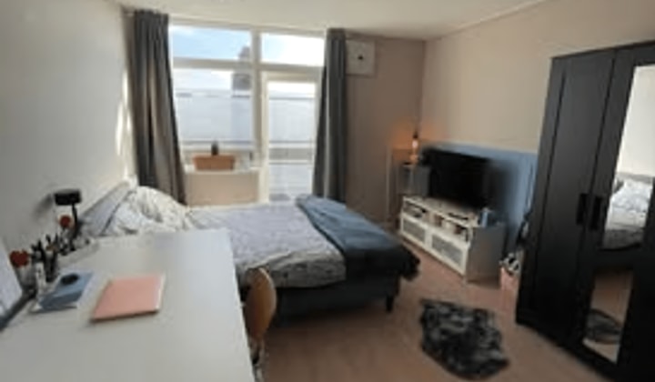 Kamer | 18m² | €850,-