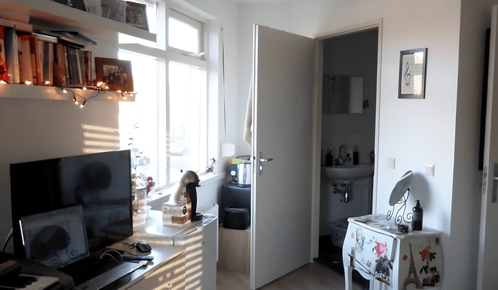 Appartement met eigen badkamer en tuin