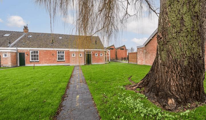 Huis | 55m² | Draaibrug | €1050,-