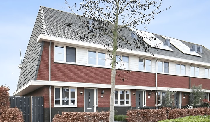 Huis | 125m² | €1375,-