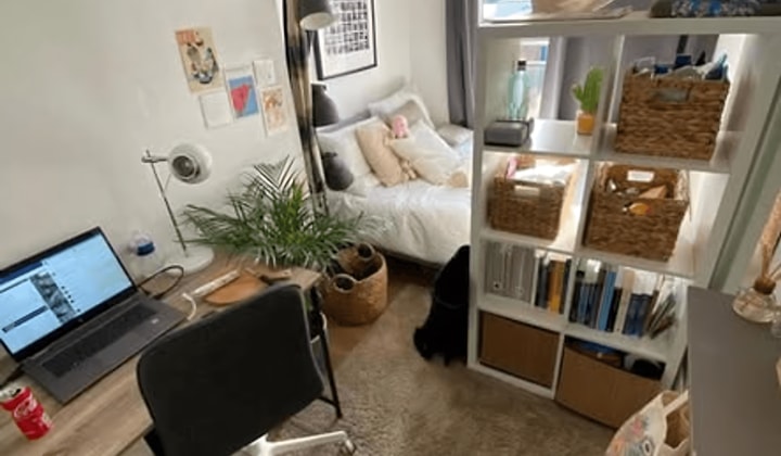 Kleine kamer met balkon en all-in prijs