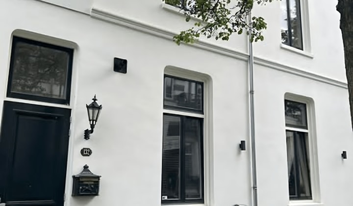 Kamer met gedeelde voorzieningen en tuin