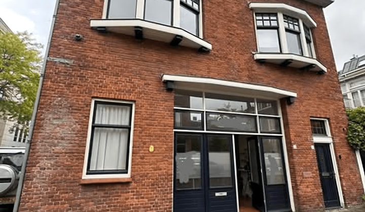 Bedrijfsruimte · 46 m² · €1500,-