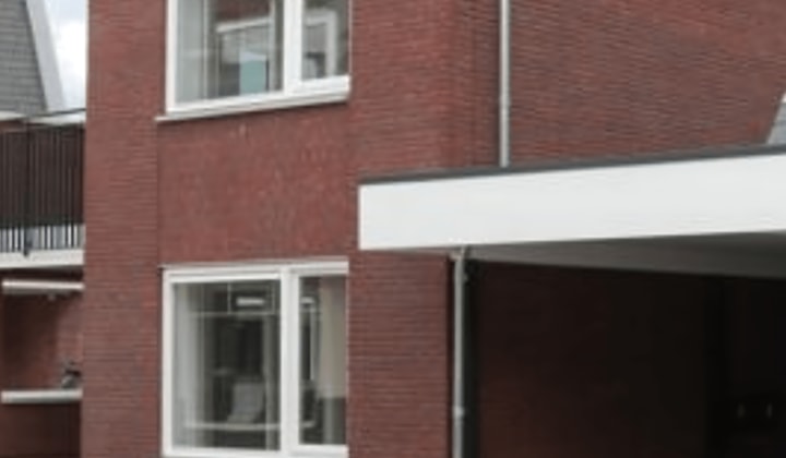 Huis | 65m² | Kerkstraat | €1395,-