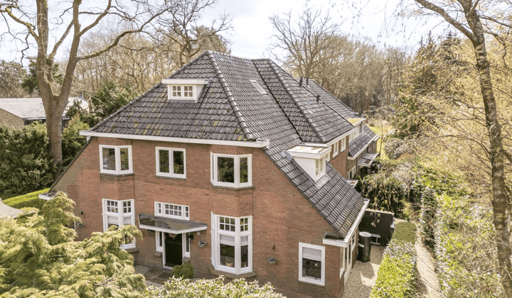 Huis | 154m² | Sint Janstraat | €3700,-