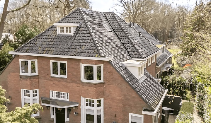 Huis · 154 m² · €3700,-
