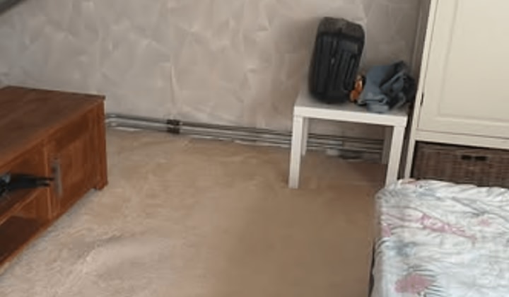 Kamer | m² | €700,-