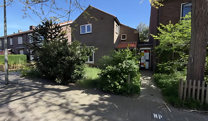 Kamer | 185m² | €1750,-