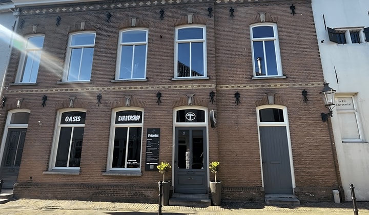 Kamer | 97m² | €1850,-