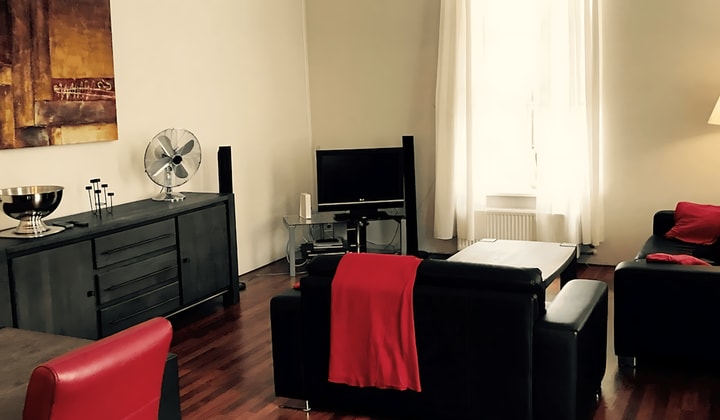 Huis | 110m² | €2650,-