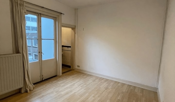 Kamer | 11m² | €477,-
