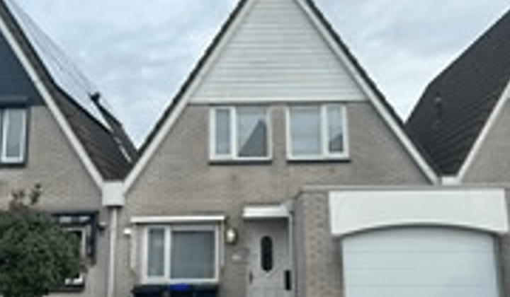 Eengezinswoning met tuin en gemeubileerd