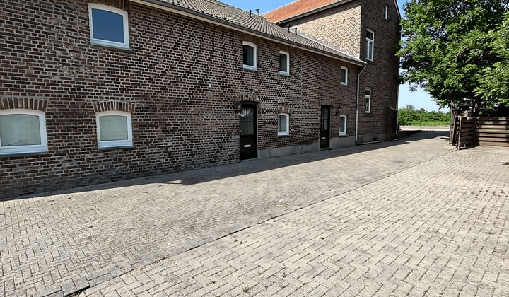 Appartement | 115m² | €1250,-