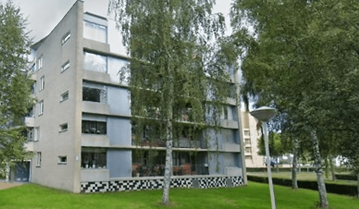 Kamer | 90m² | €1284,-