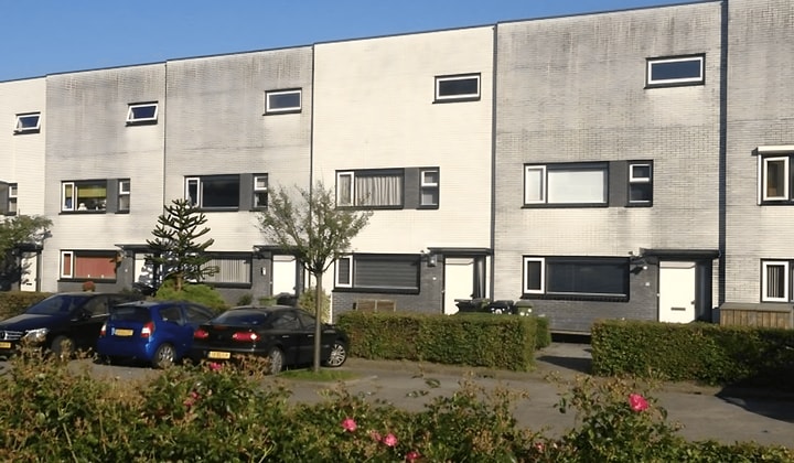 Studio · 47 m² · €904,-