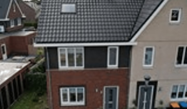 Kamer | 125m² | €1450,-
