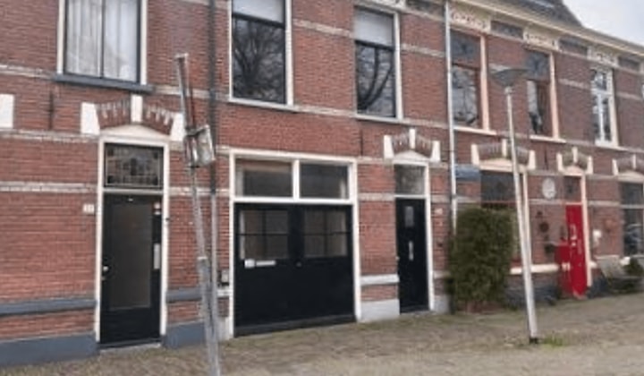 Studio met gedeelde voorzieningen en lange huurperiode