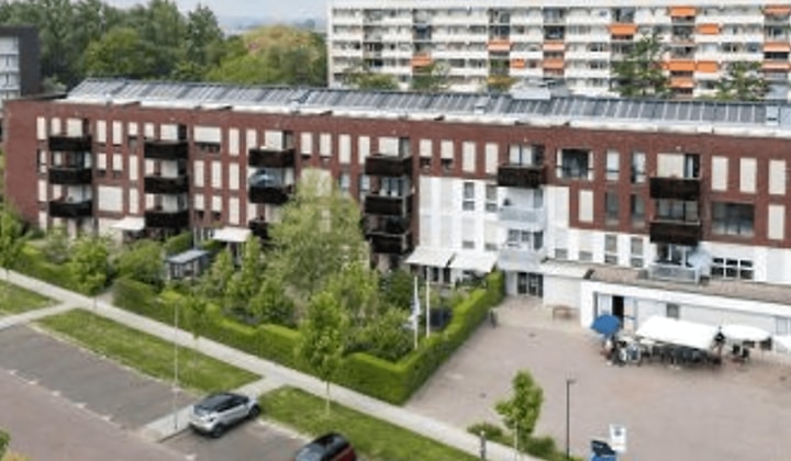 Kamer | 67m² | €1220,-