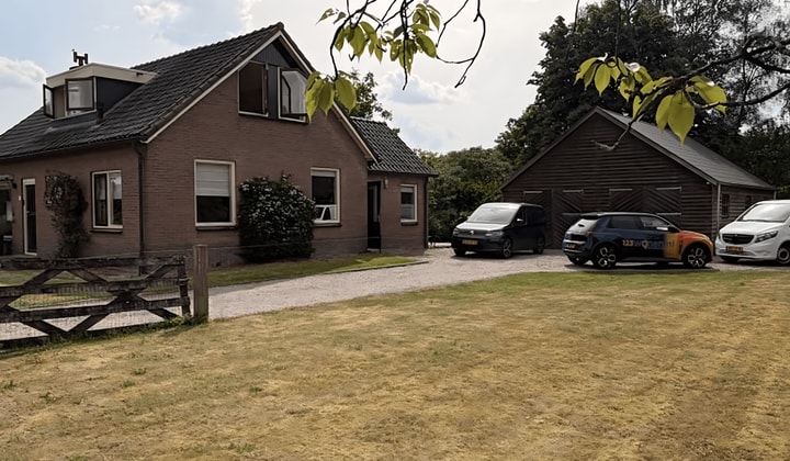 Huis | 138m² | €1995,-