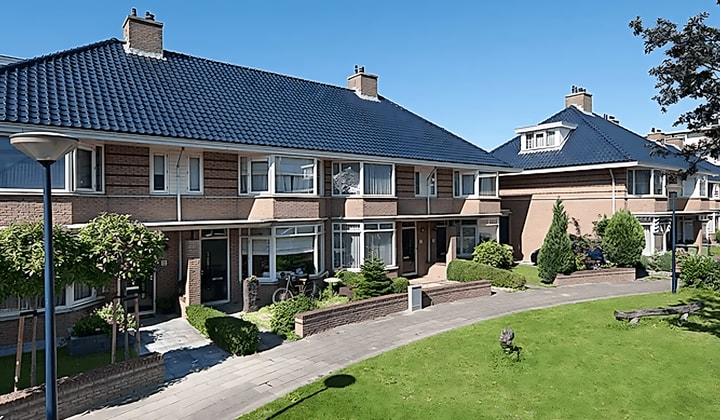 Kamer | 180m² | €2300,-