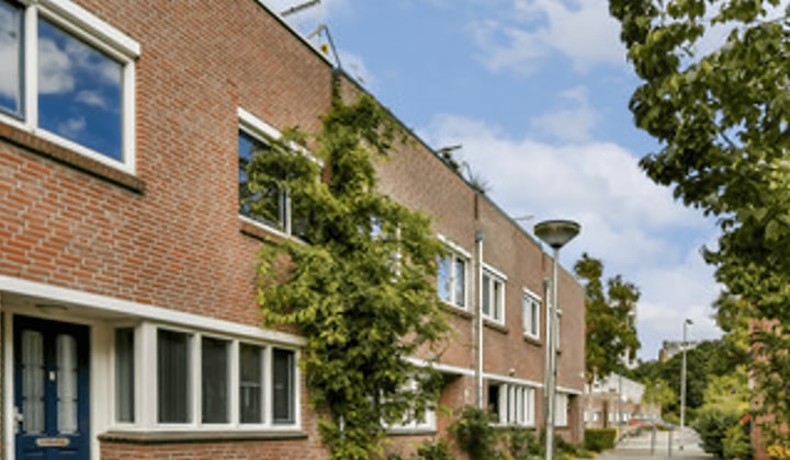 Huis · 114 m² · €2850,-