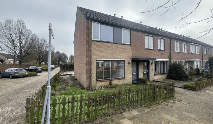 Huis | 96m² | €1750,-