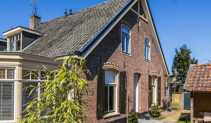 Huis | 98m² | €2500,-