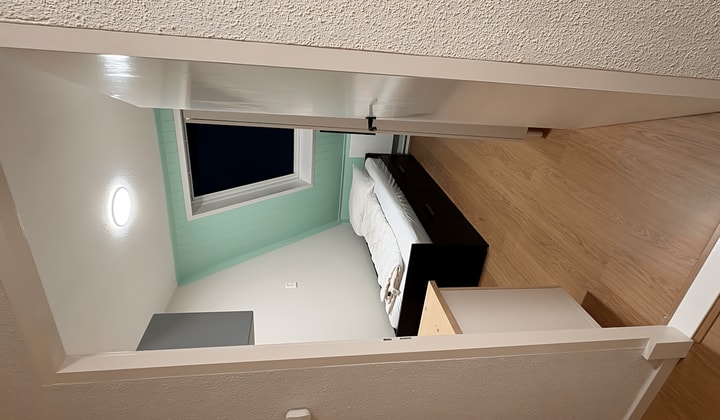 Gemeubileerde studentenkamer met wasmachine en tijdelijke huur