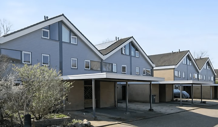 Huis | 122m² | €1200,-