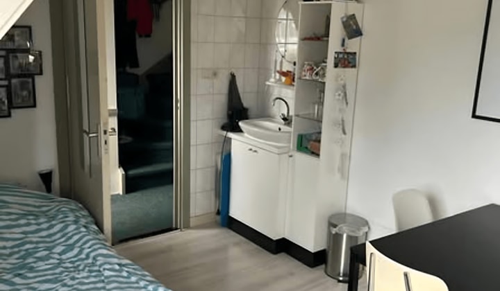 Gemeubileerde studentenkamer inclusief wasmachine en internet