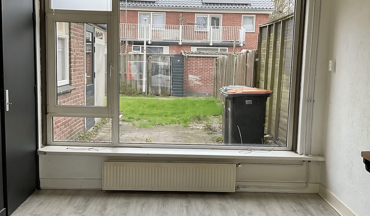 Huis | 89m² | €8888,-