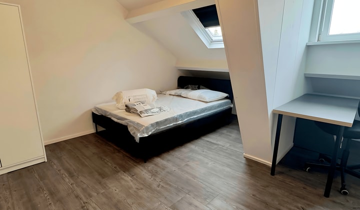Kamer | 13m² | €550,-