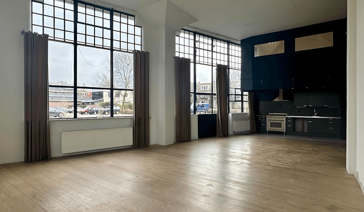 Appartement | 211m² | €2295,-