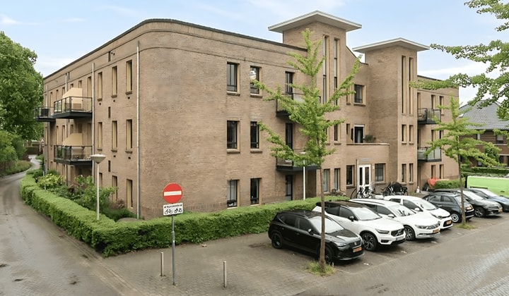 Huis | 82m² | €1295,-