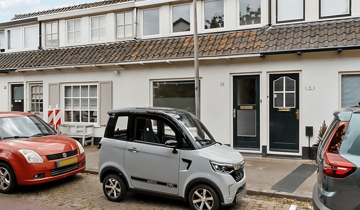 Huis | 82m² | Verbindingslaan | €2100,-