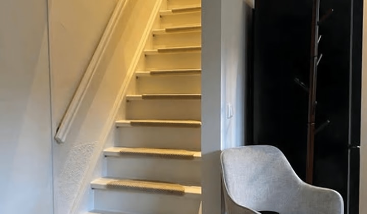 Studio | m² | €800,-
