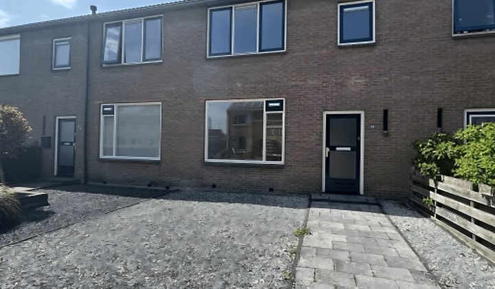 Kamer | 66m² | €1295,-