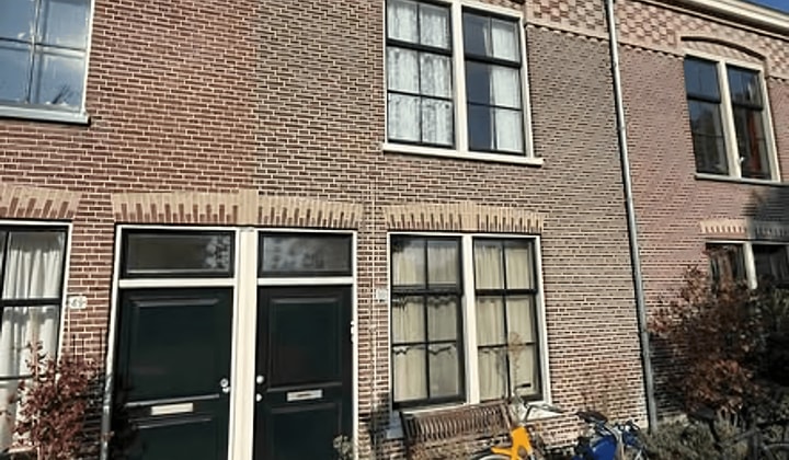 Kamer | 18m² | Rijnsburgersingel | €700,-