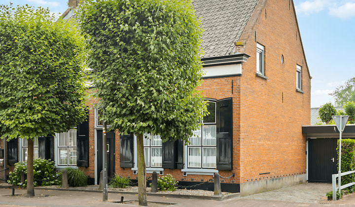 Huis | 176m² | Sint Bavostraat | €1995,-