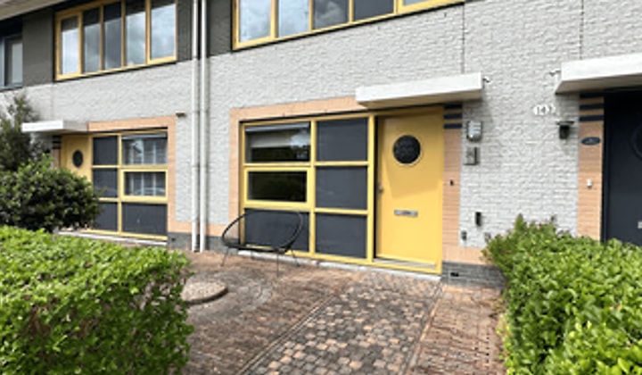Huis | 106m² | €1900,-