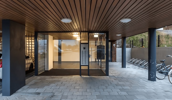 Kamer | 95m² | €1443,-