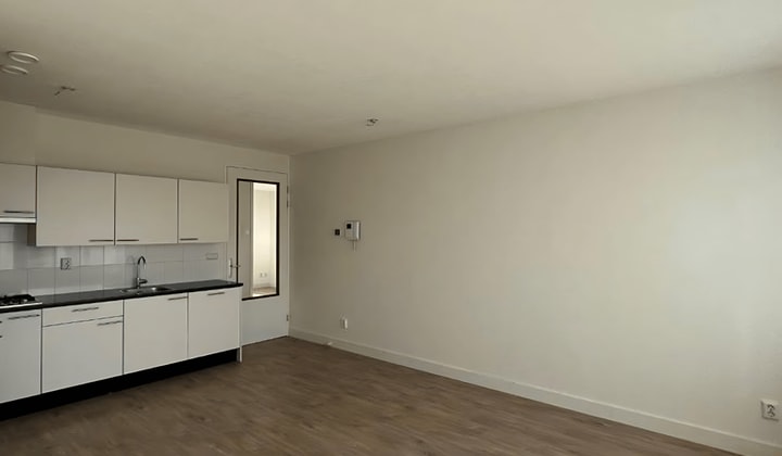 Kamer | 41m² | €1025,-